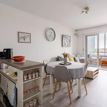 Chez Doudou - Appt Pour 4 Apartment Courseulles-sur-Mer Exterior photo