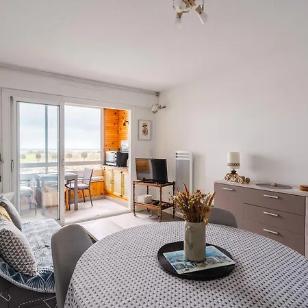 Chez Doudou - Appt Pour 4 Apartment Courseulles-sur-Mer Exterior photo